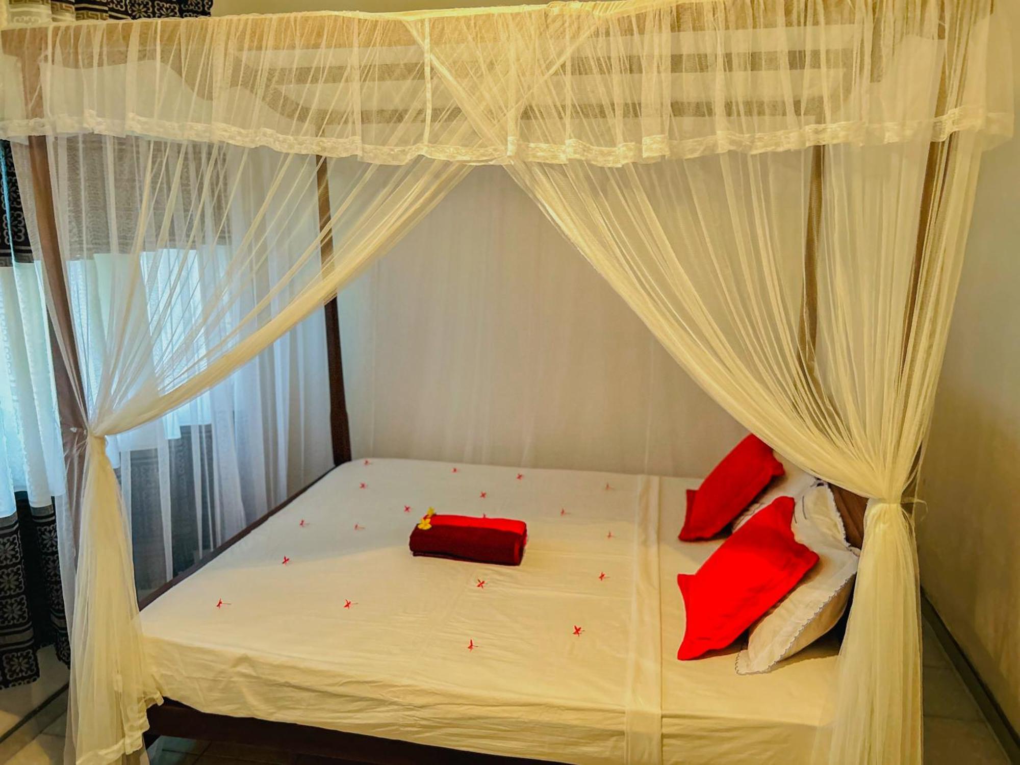 Kawshan Home Stay Dikwella Exterior foto