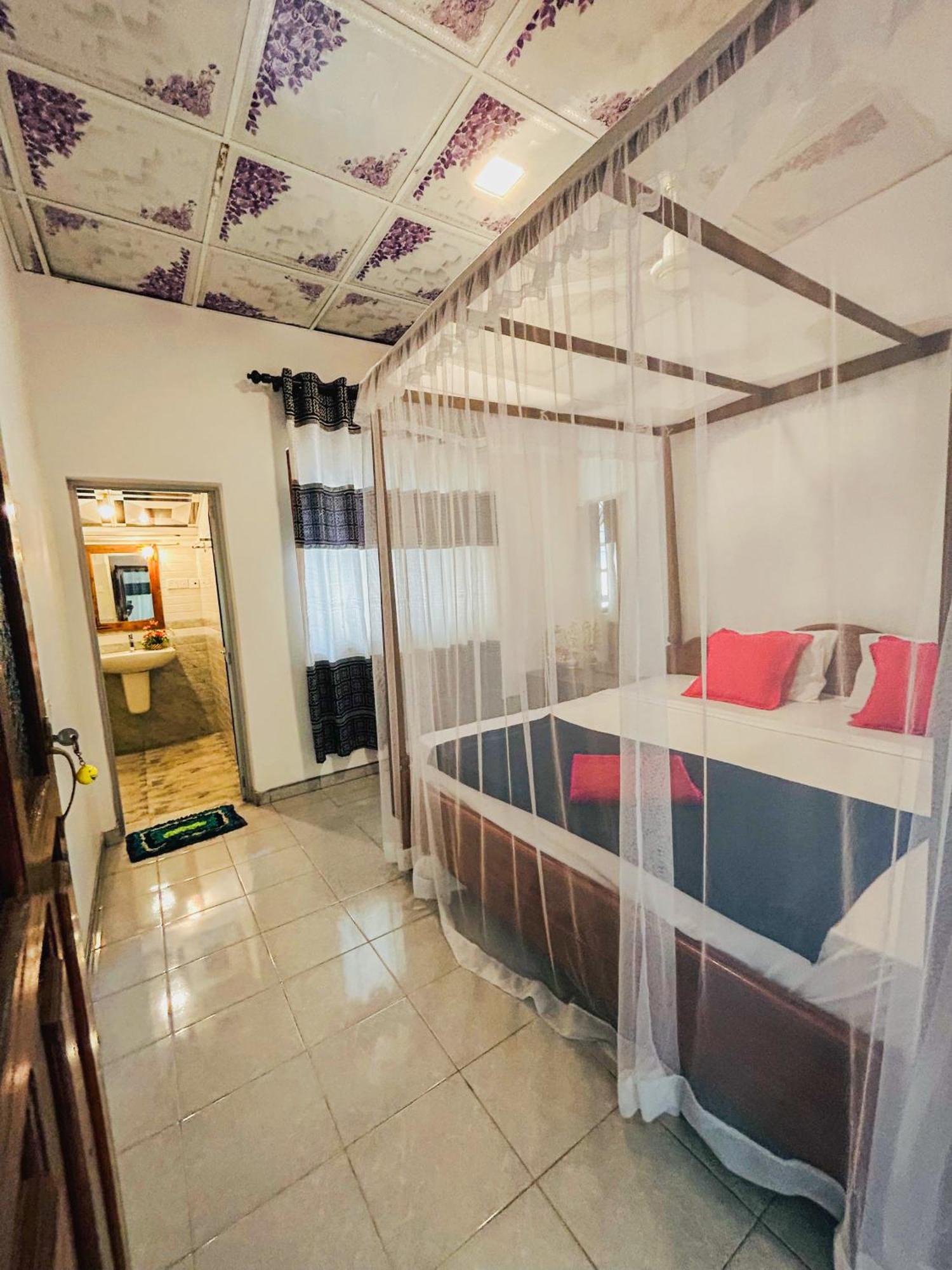 Kawshan Home Stay Dikwella Exterior foto